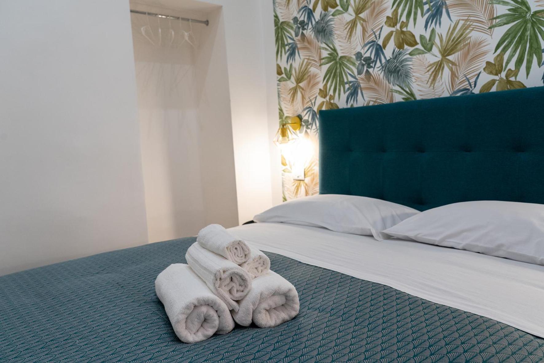 Bed and Breakfast A Casa Di Edel à Naples Extérieur photo