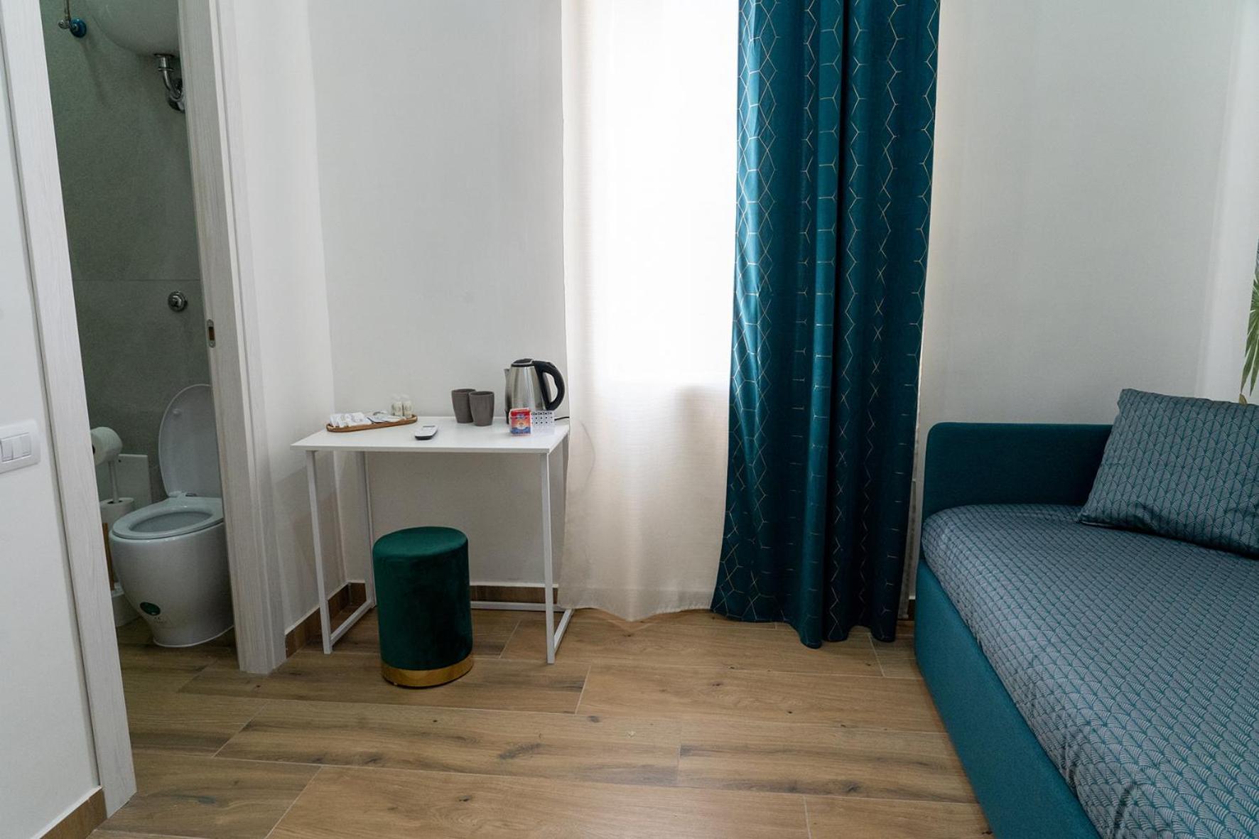 Bed and Breakfast A Casa Di Edel à Naples Extérieur photo